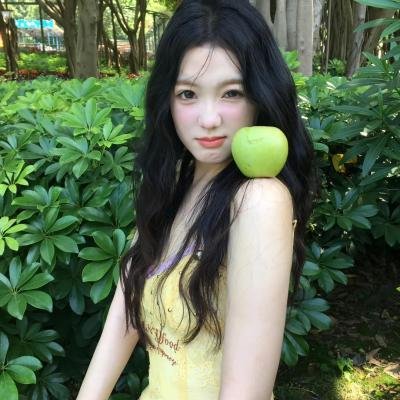 艾曼妞与罗丽妲